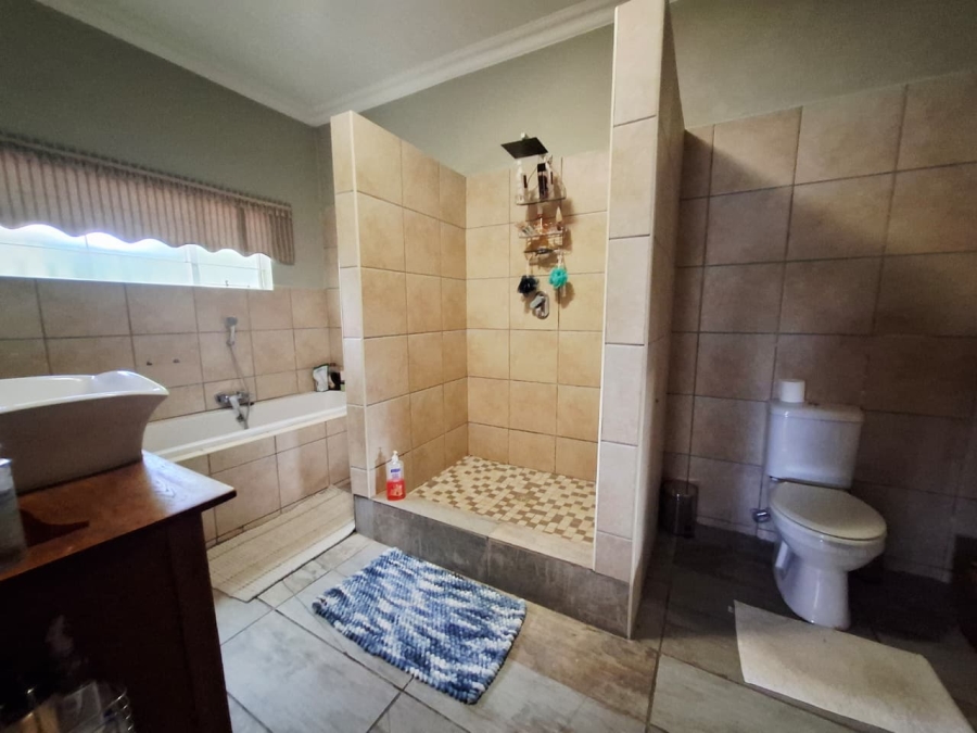 3 Bedroom Property for Sale in Bayswater Free State